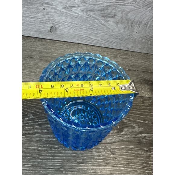 Vintage EAPG Central Glass company 7.75”Diamond Pattern Candy Jar With Lid - Picture 9 of 10